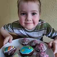 Kindergartenkinder im Frühjahr 2020 im Homeoffice :)